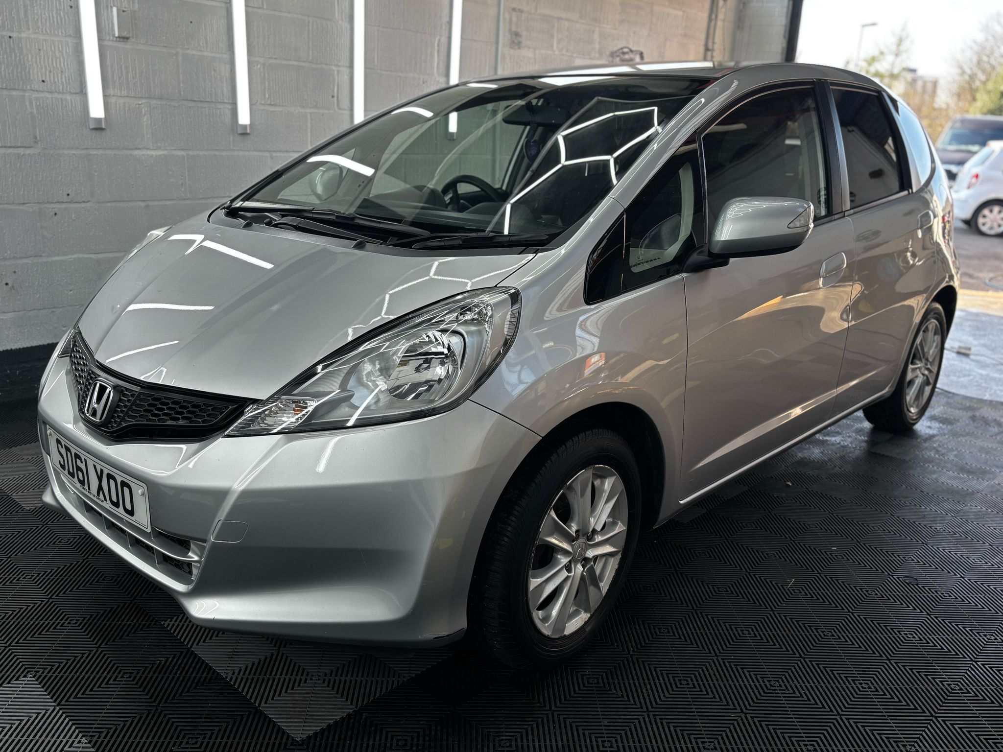 
								Honda Jazz 2011 full									
