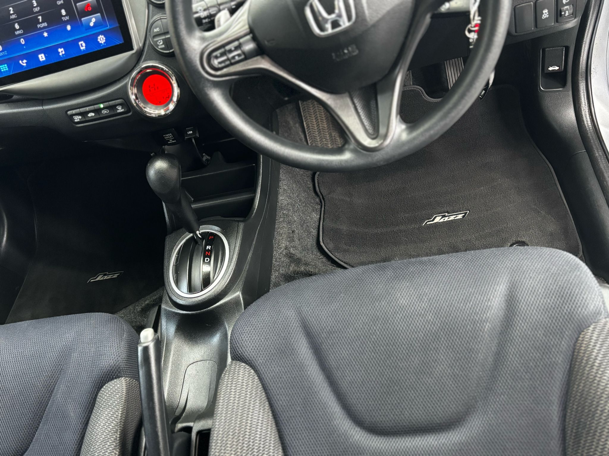 
								Honda Jazz 2011 full									