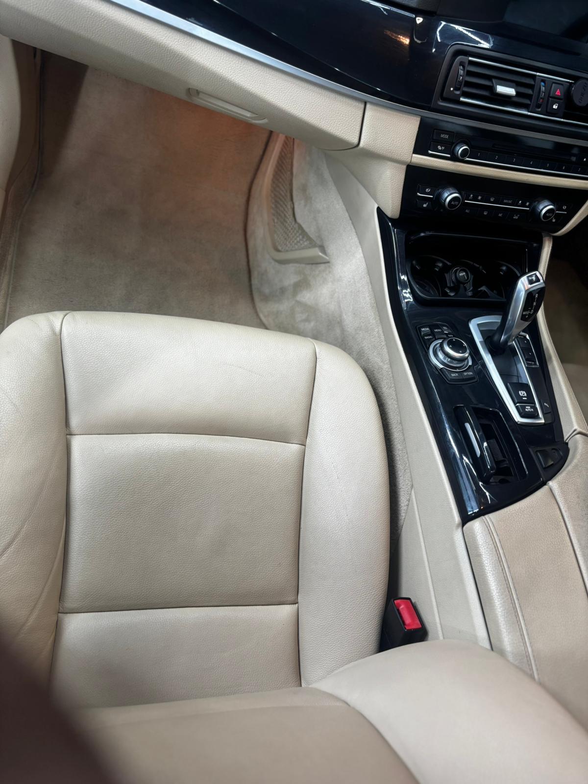 
										BMW 520D SE AUTO full									