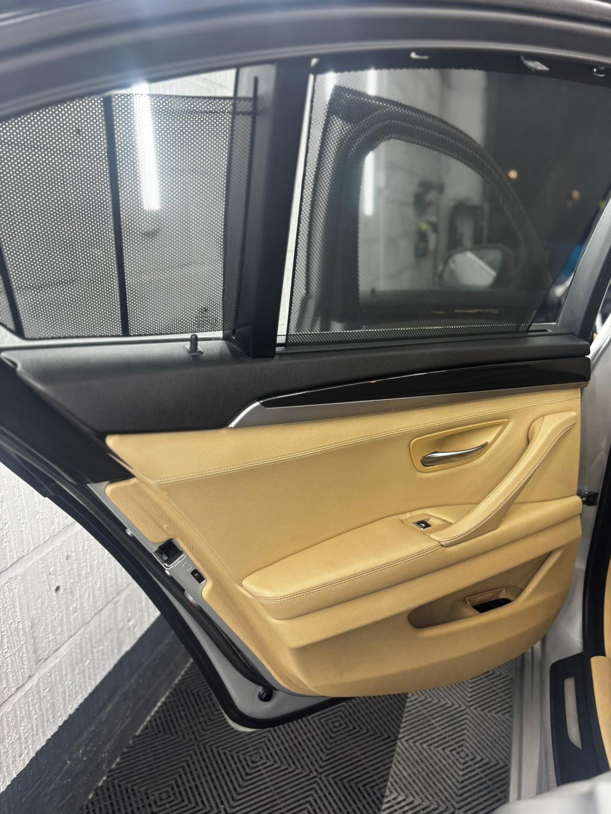 
										BMW 520D SE AUTO full									