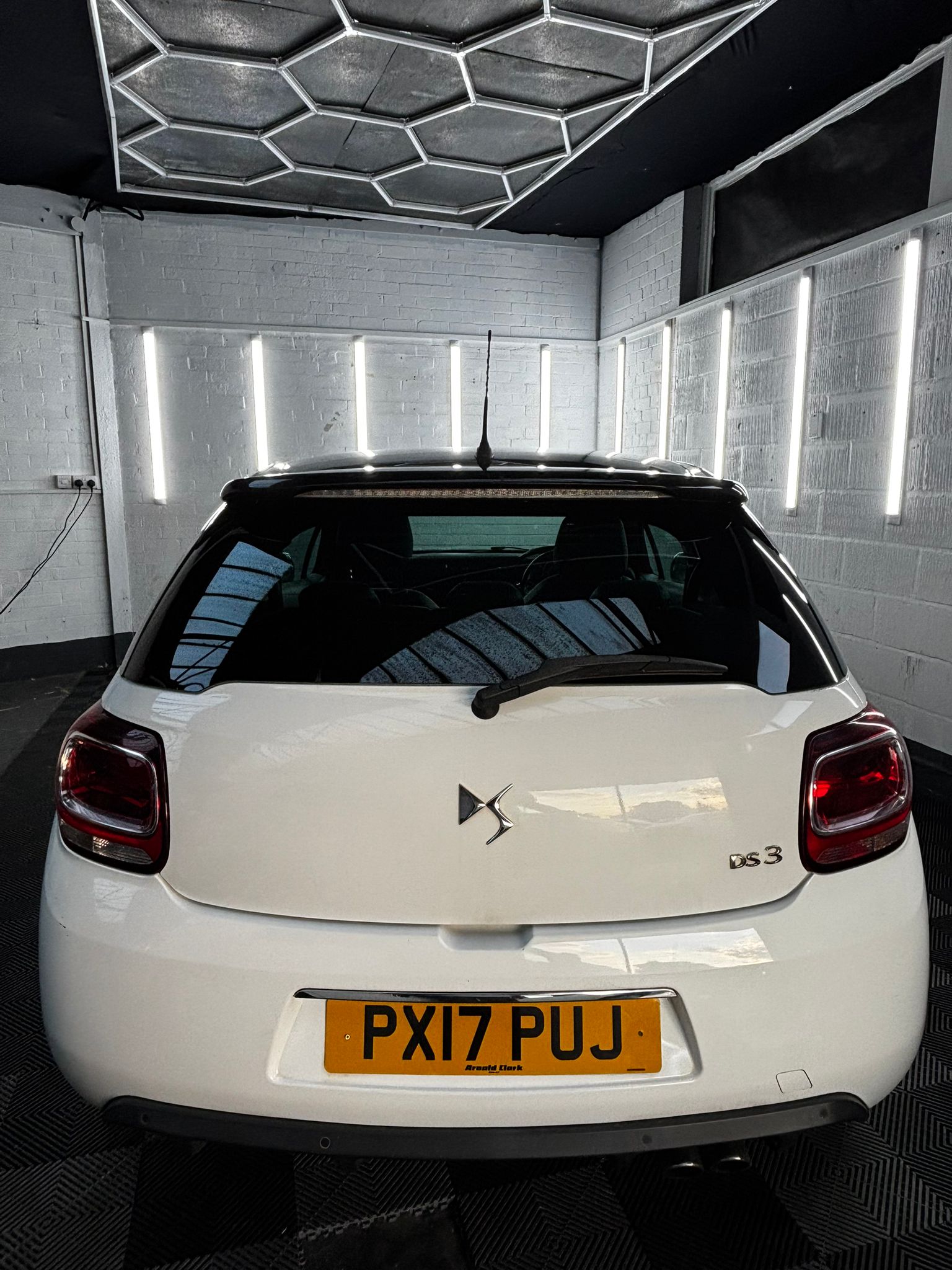 
								Citroen Ds3 Prestige Puretech S/S full									