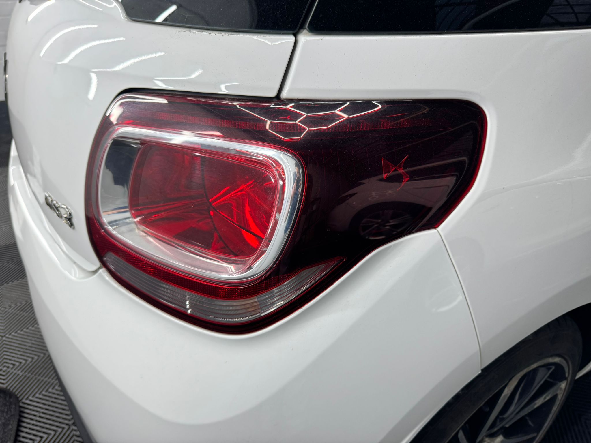 
								Citroen Ds3 Prestige Puretech S/S full									