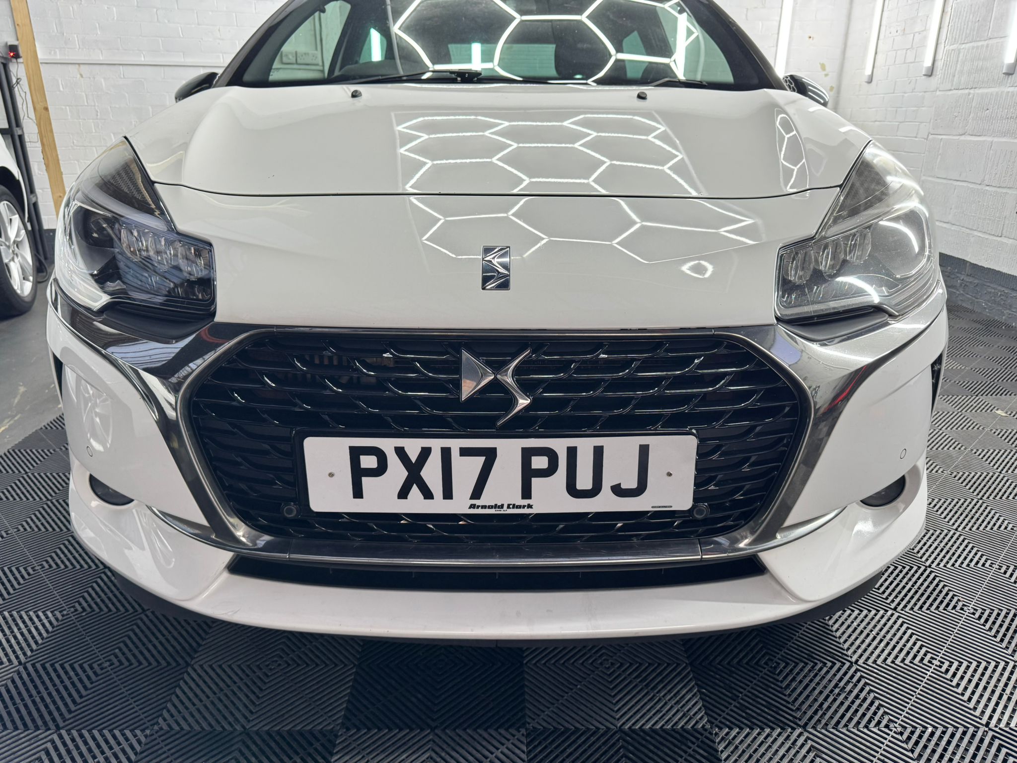 
								Citroen Ds3 Prestige Puretech S/S full									