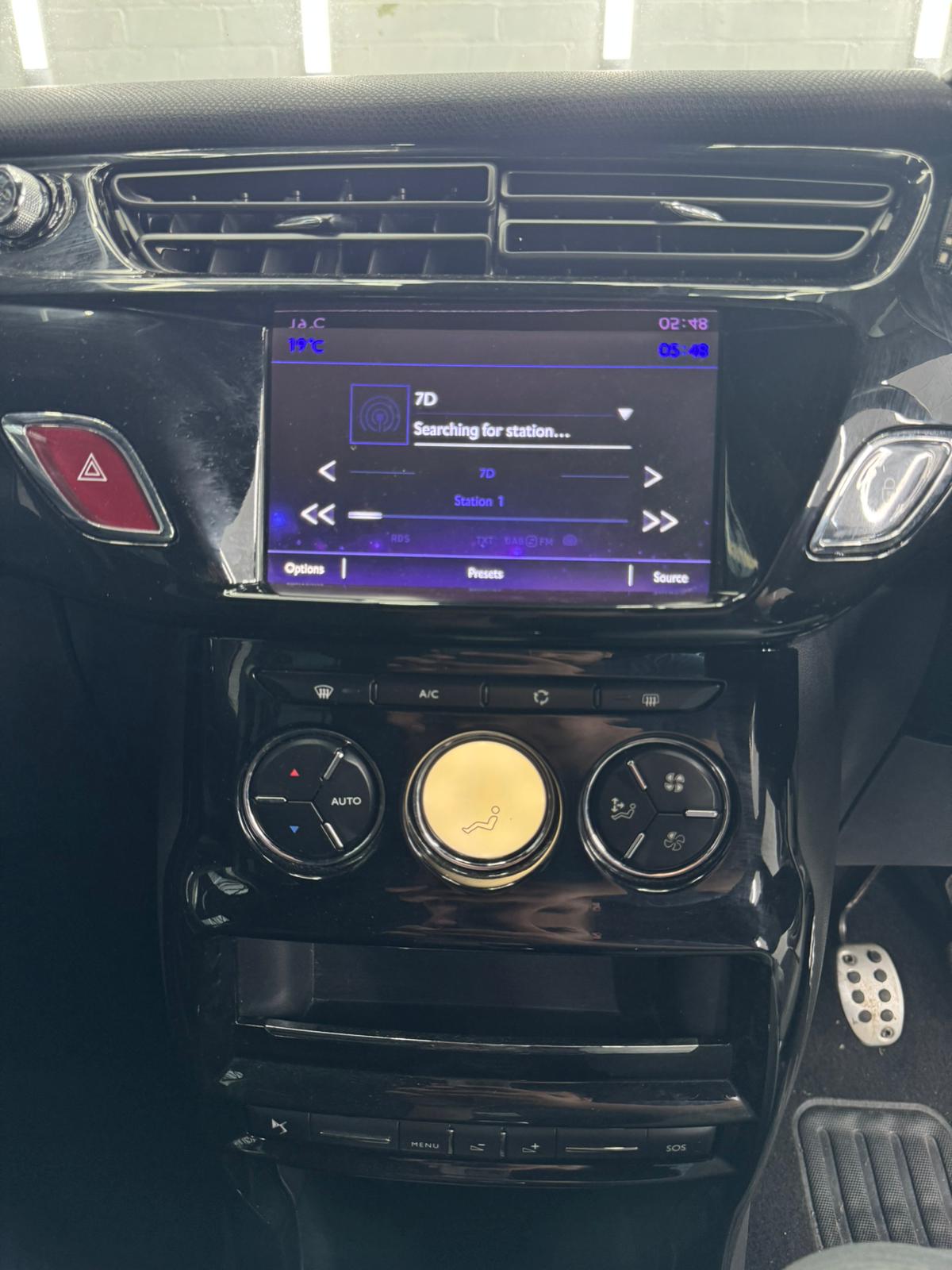 
								Citroen Ds3 Prestige Puretech S/S full									