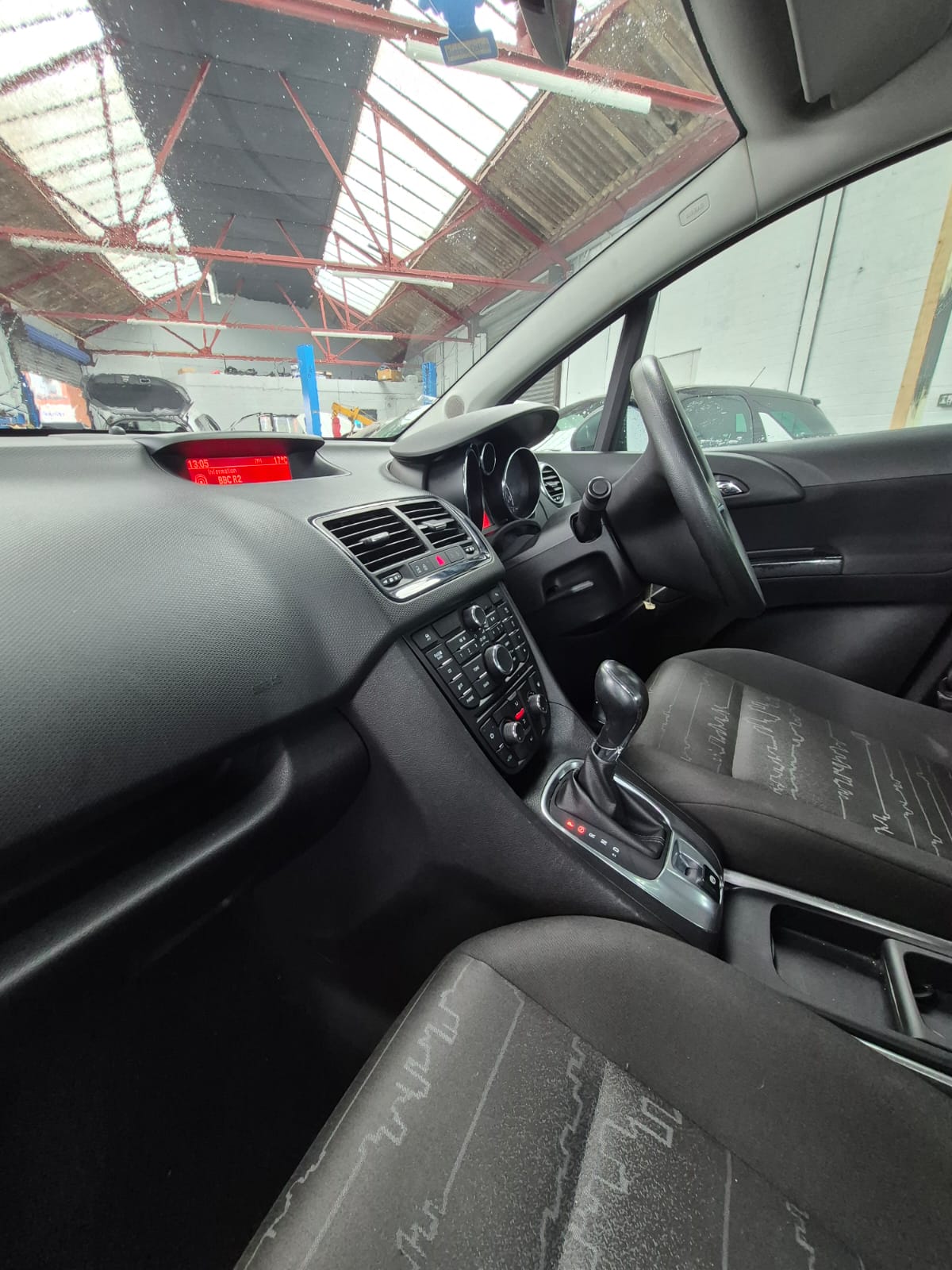 
								VAUXHALL MERIVA EXCLUSIV AC CDTI AUTO (2013) full									