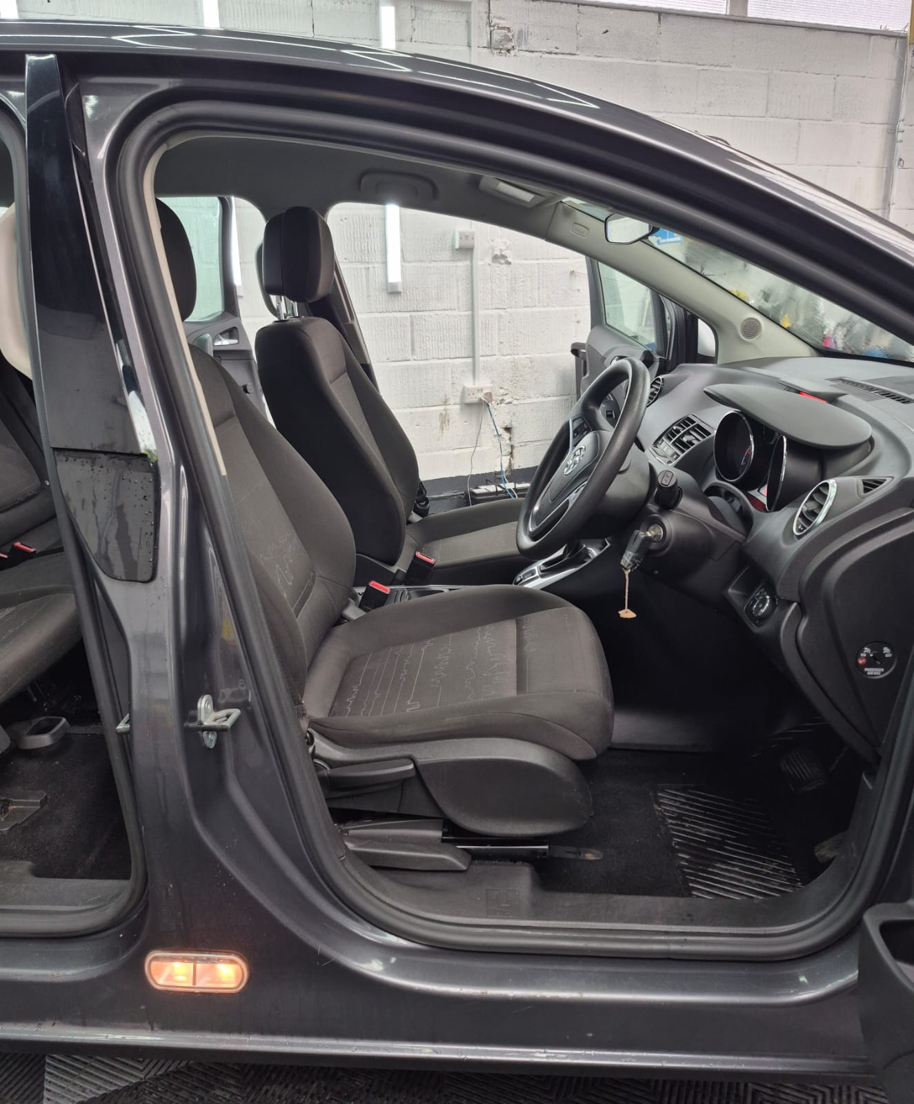 
								VAUXHALL MERIVA EXCLUSIV AC CDTI AUTO (2013) full									