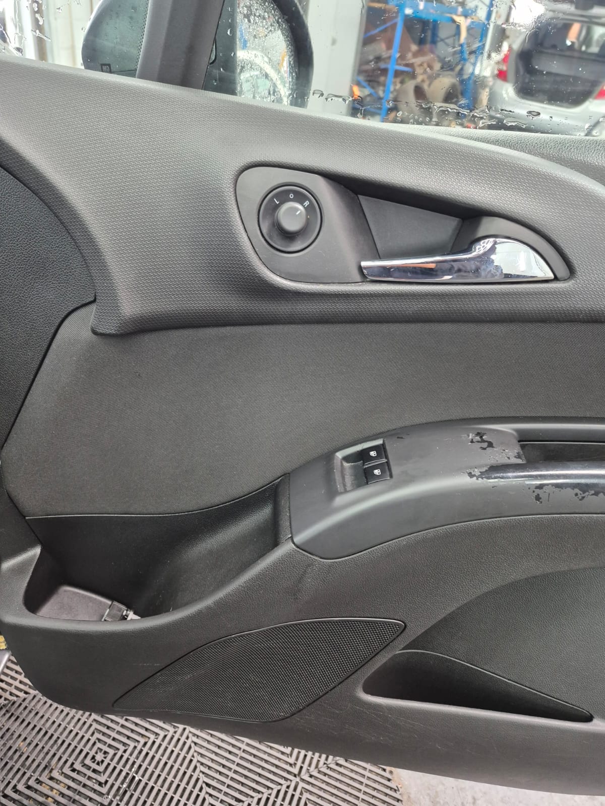 
								VAUXHALL MERIVA EXCLUSIV AC CDTI AUTO (2013) full									