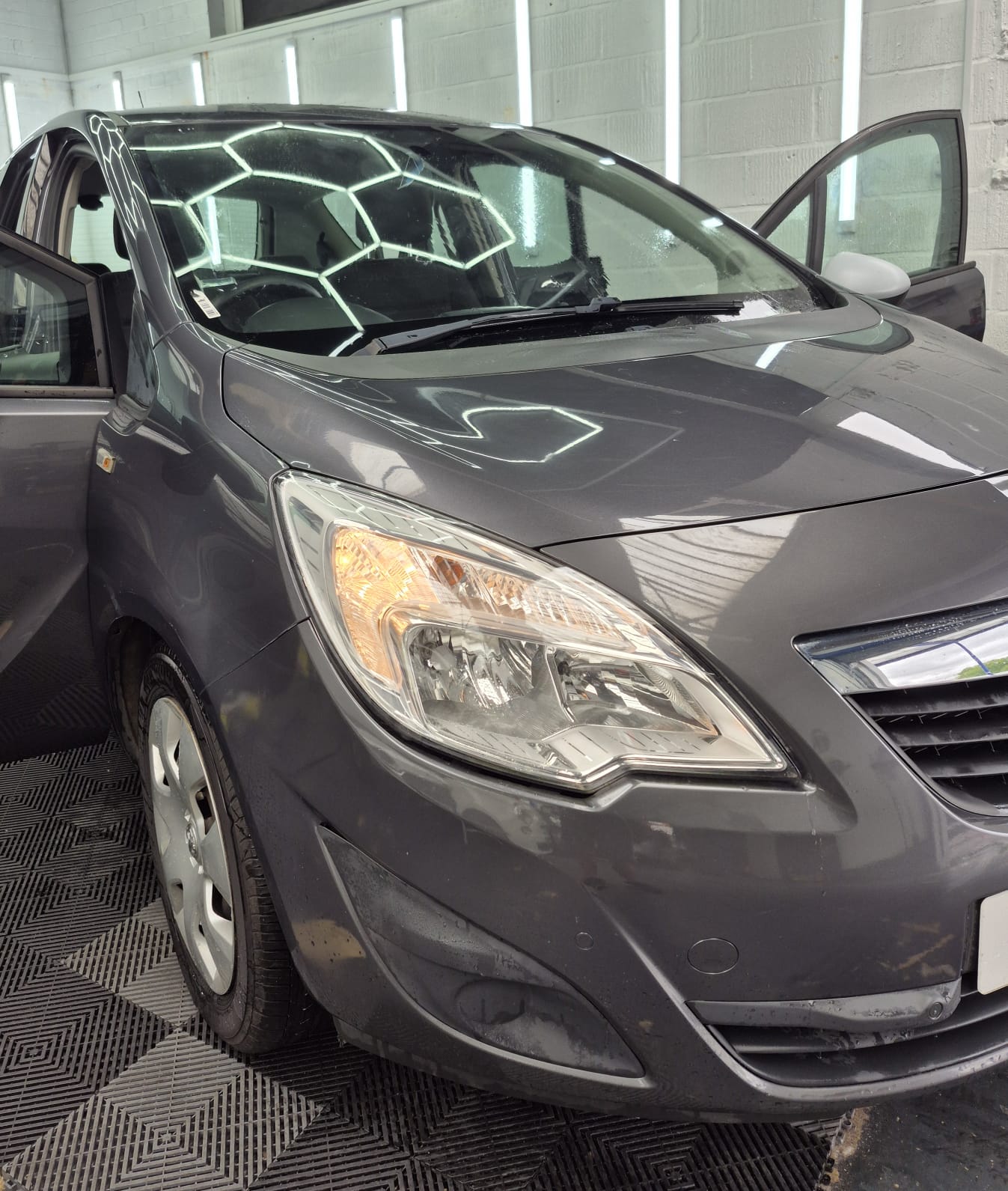 
								VAUXHALL MERIVA EXCLUSIV AC CDTI AUTO (2013) full									
