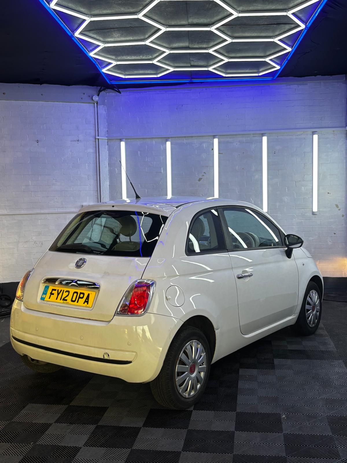 
								FIAT 500 2012 S/S full									