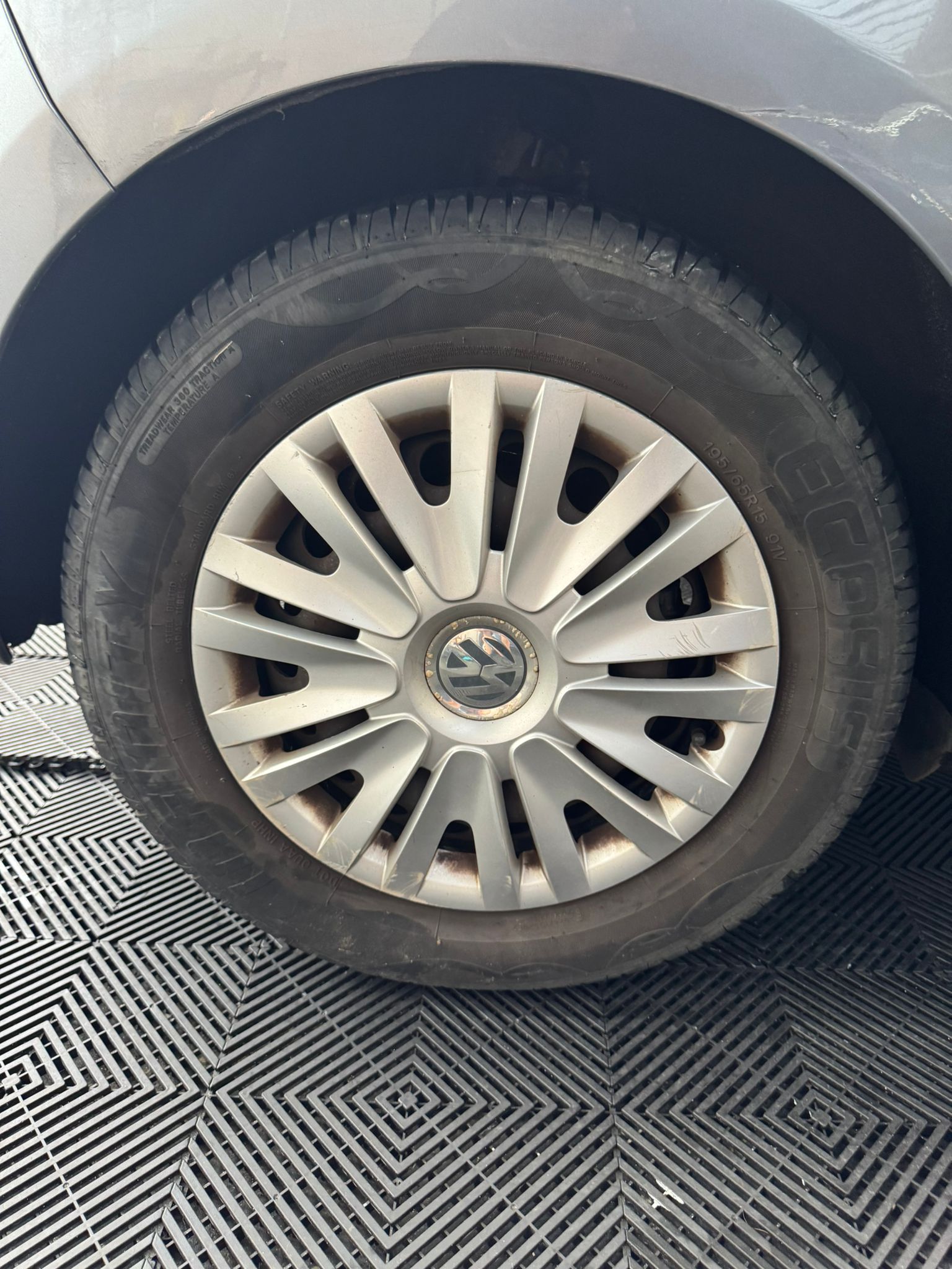 
								Volkswagen GOLF HATCHBACK 1.6 S 5dr full									