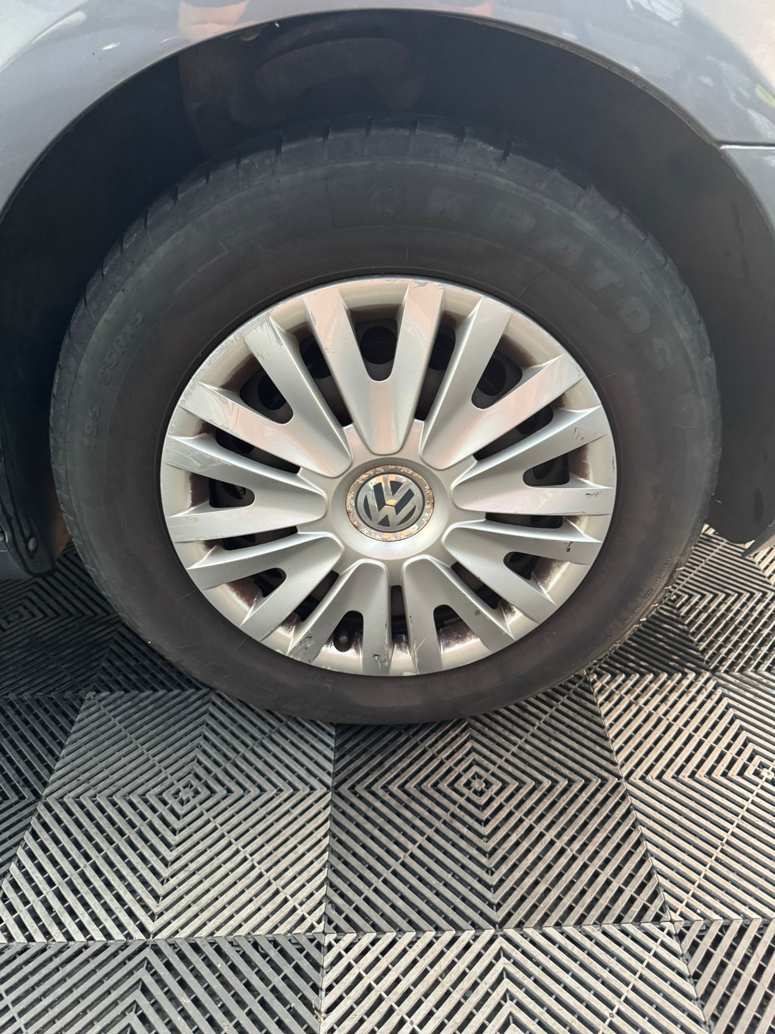 
								Volkswagen GOLF HATCHBACK 1.6 S 5dr full									