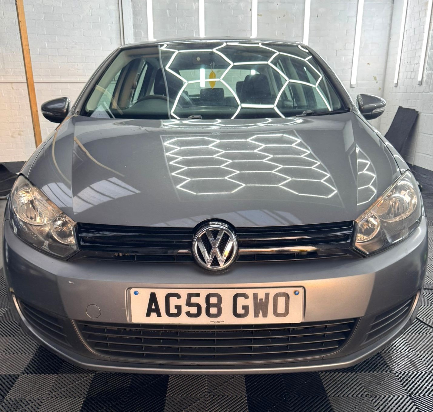 
								Volkswagen GOLF HATCHBACK 1.6 S 5dr full									