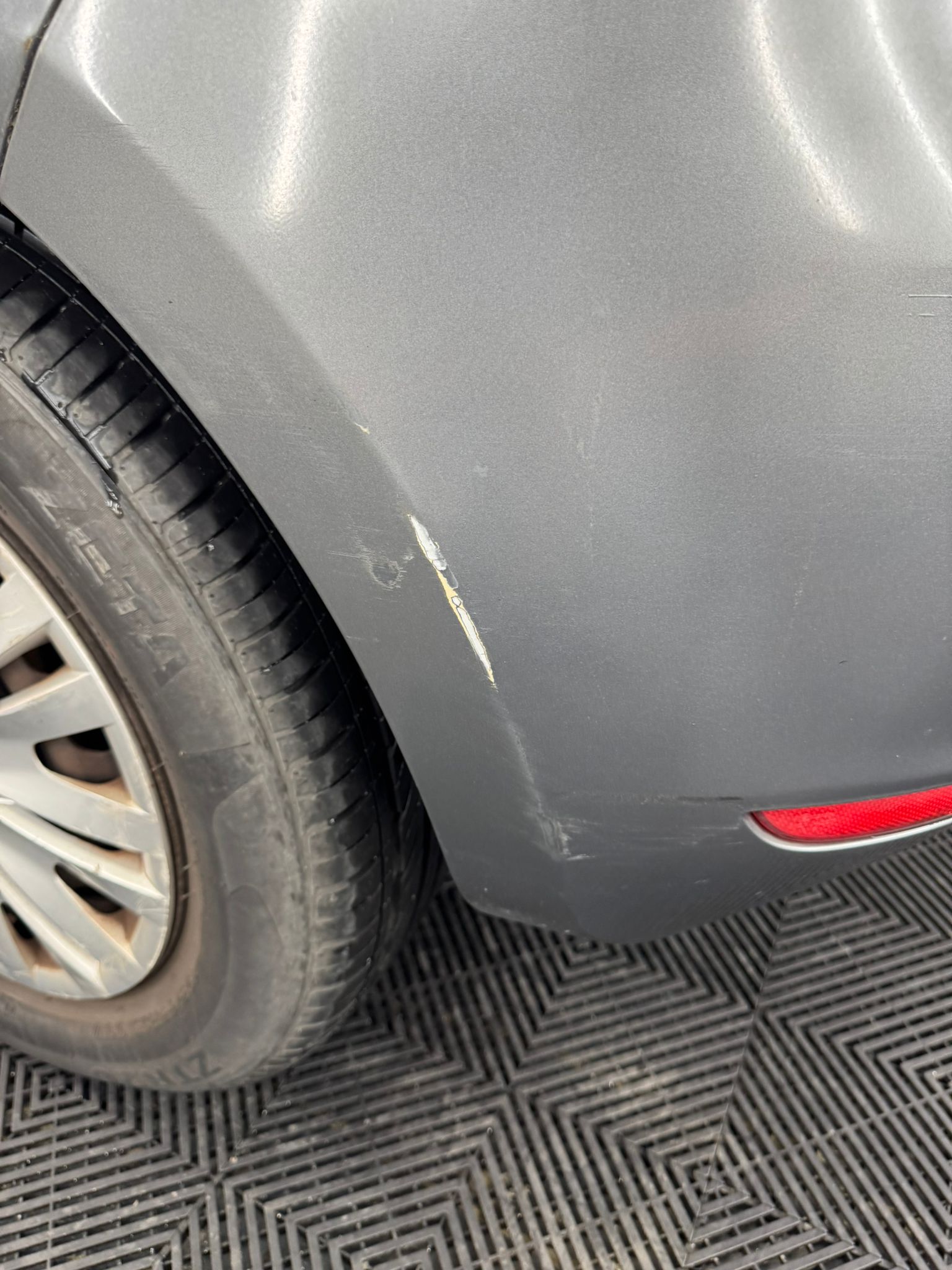 
								Volkswagen GOLF HATCHBACK 1.6 S 5dr full									