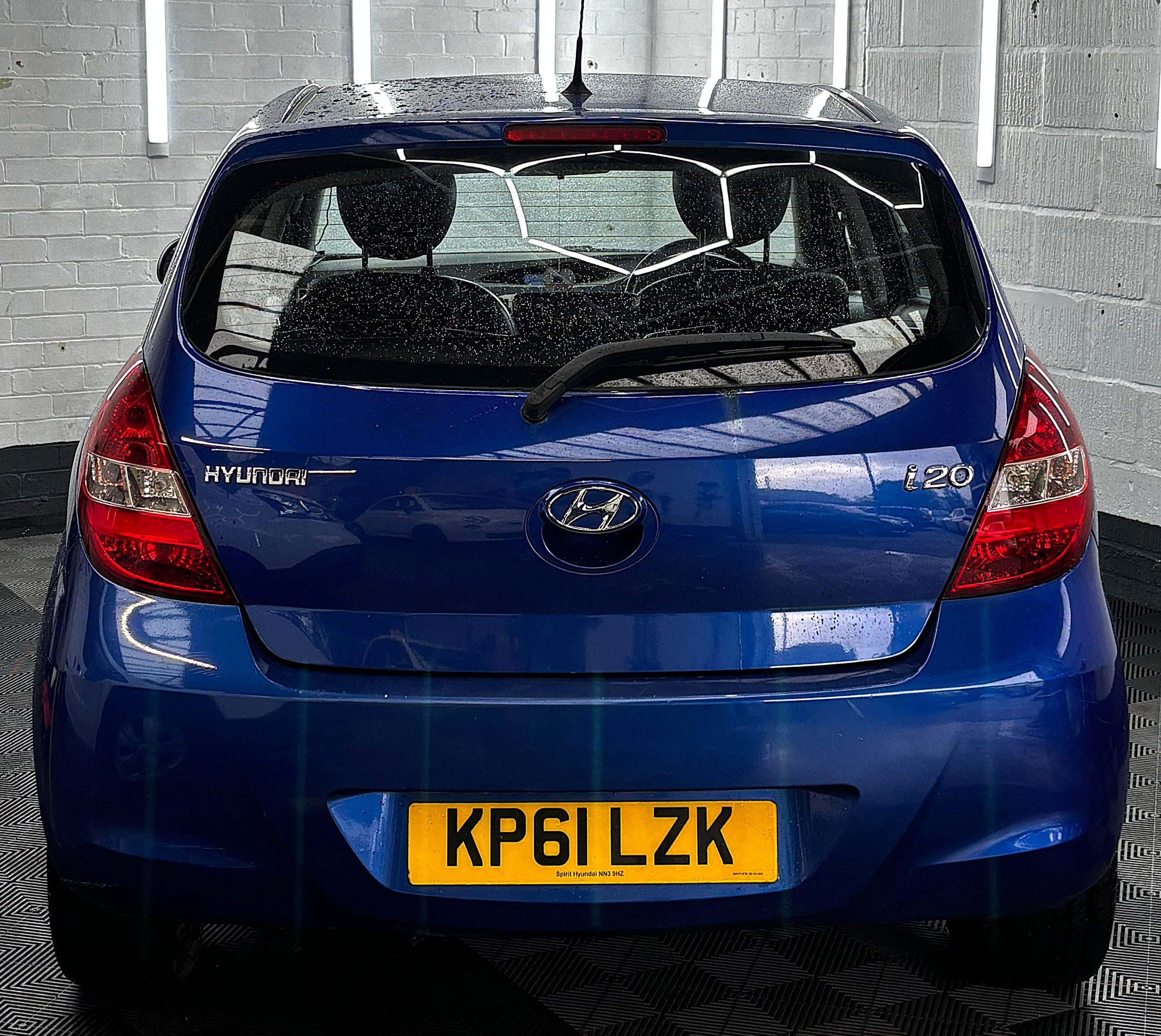 
								Hyundai i20 2011 1.4 Style 5dr full									