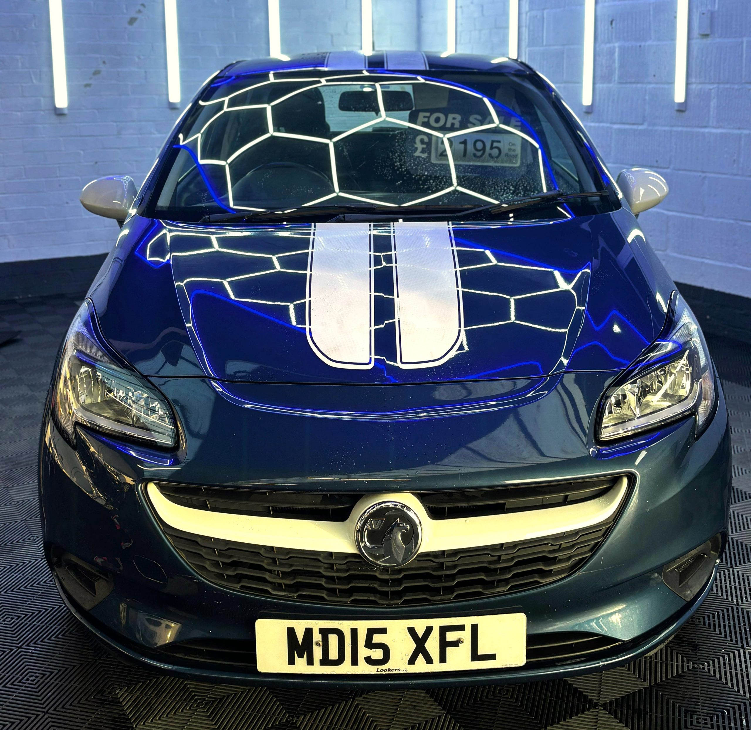 
								2015 Vauxhall Corsa 1.2 Sting 3dr full									