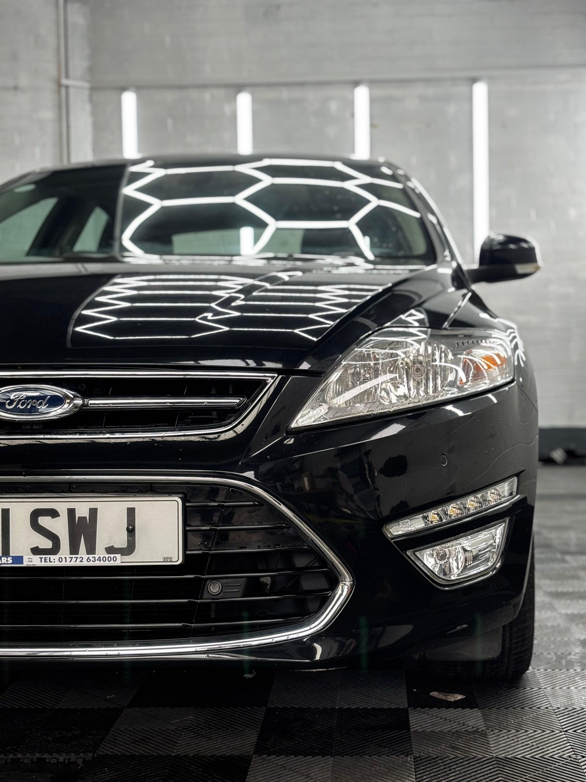 
								Ford Mondeo Titanium 2011 full									