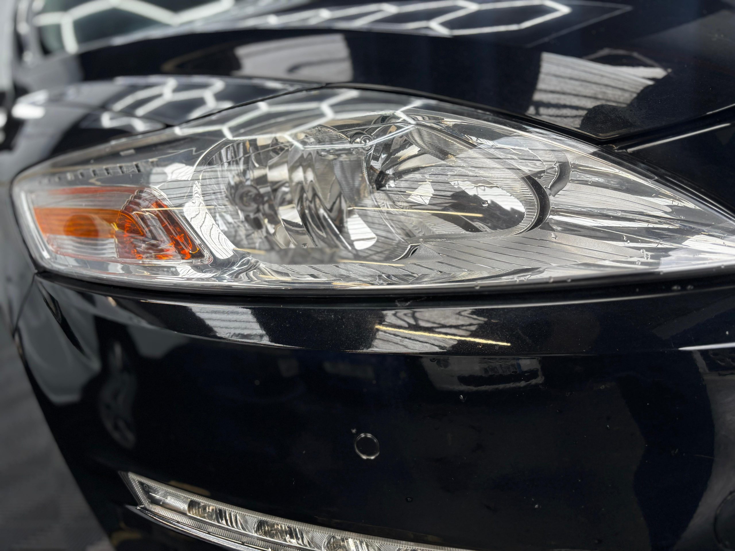 
								Ford Mondeo Titanium 2011 full									