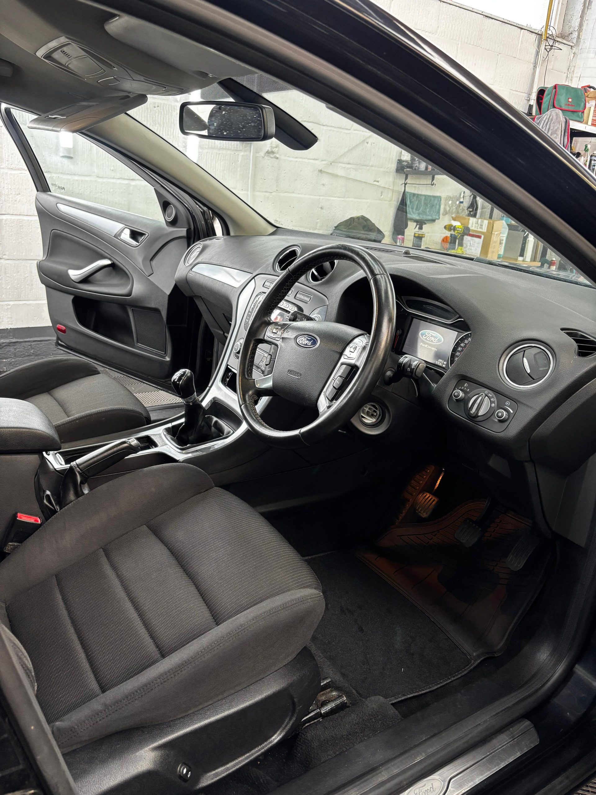 
								Ford Mondeo Titanium 2011 full									